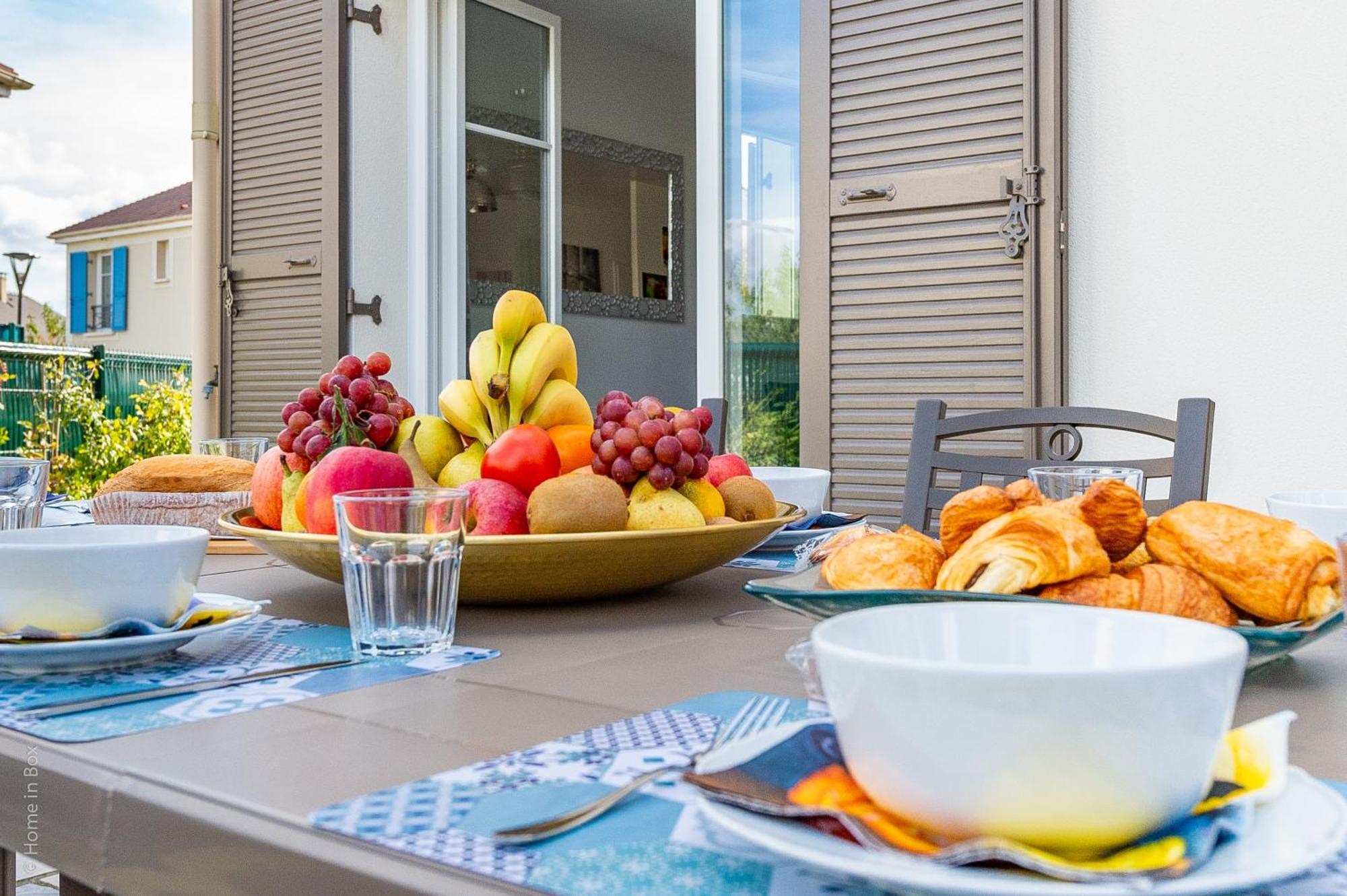 Gite La Villa Omagny Paris Marne-La-Vallee Zewnętrze zdjęcie